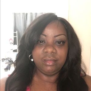 Meet your Posher, Tonesha